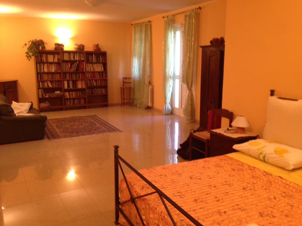 Villa Naclerio Sarzana Oda fotoğraf